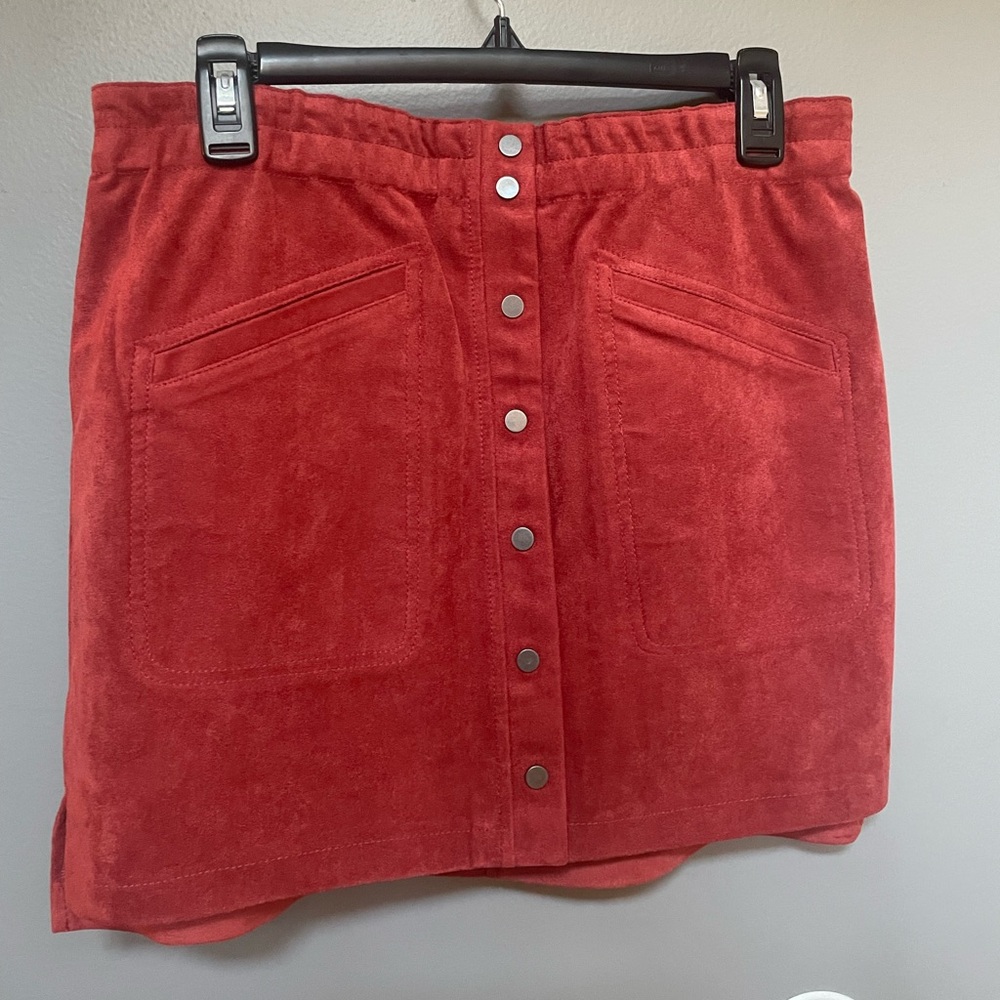 BCBG Skirt Size Medium